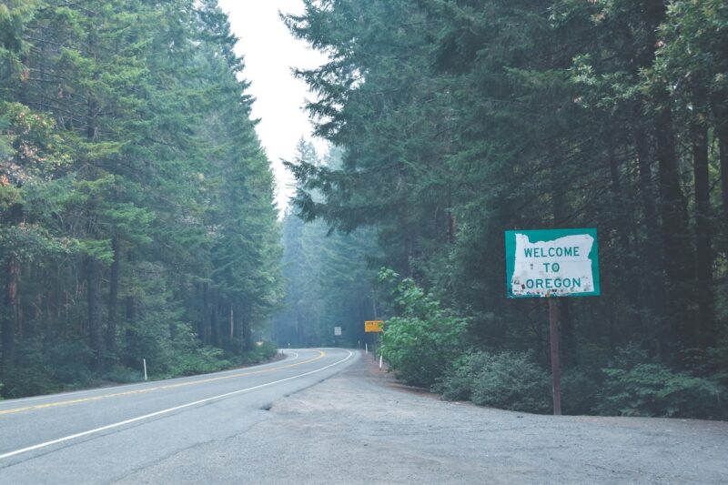 Oregon Welcome Sign