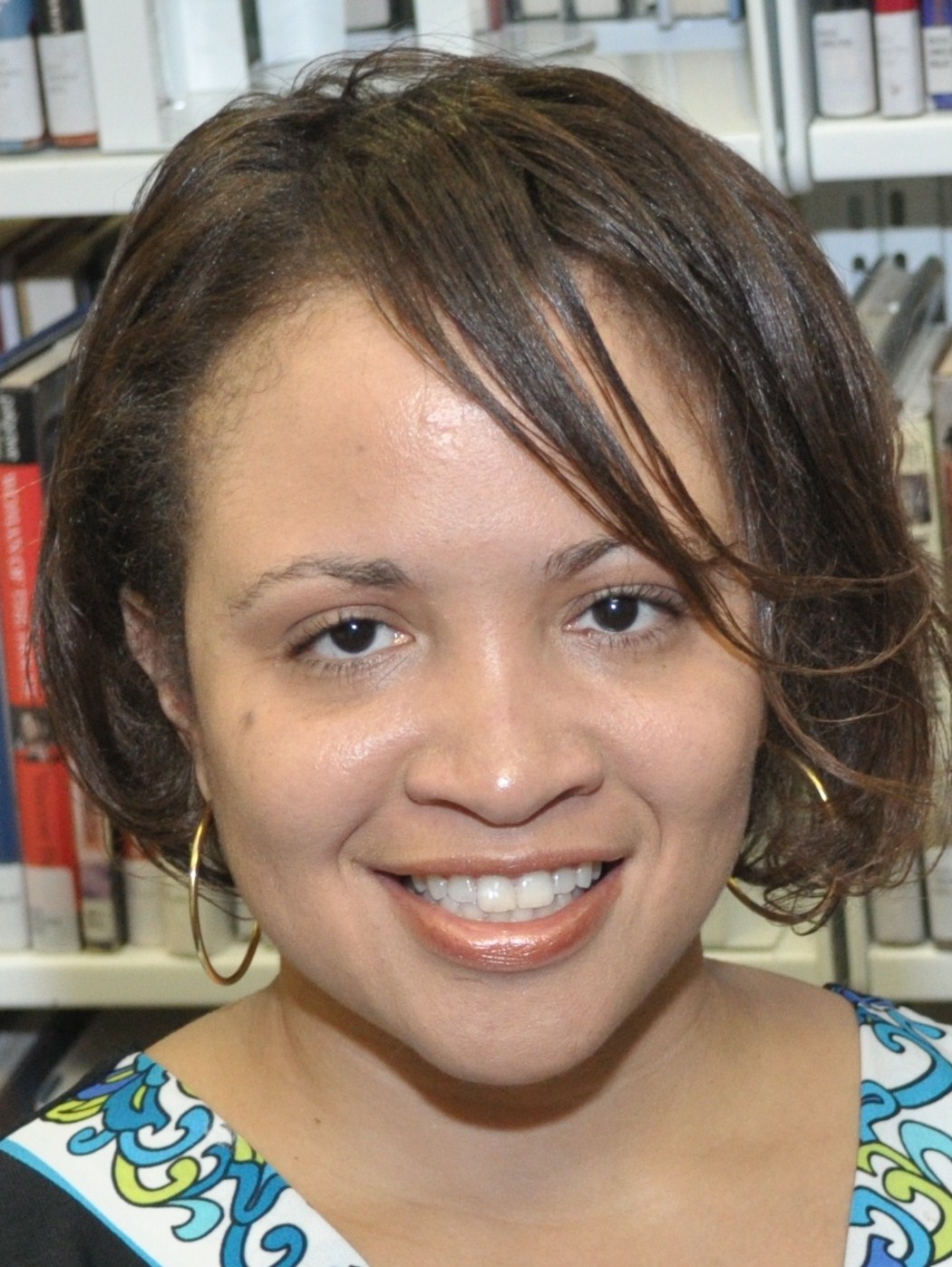 Tamara Holmes
